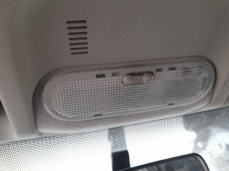 Recambio de luz interior para dacia dokker furgoneta/monovolumen 1.5 dci (feaj) referencia OEM IAM   