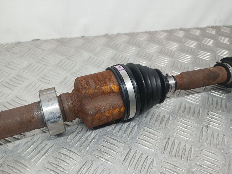 Recambio de transmision delantera derecha para dacia sandero iii 1.0 tce 90 referencia OEM IAM 391003037R  