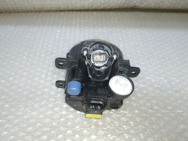 Recambio de faro antiniebla izquierdo para nissan leaf acenta referencia OEM IAM 261503NA0A 89209182 VALEO