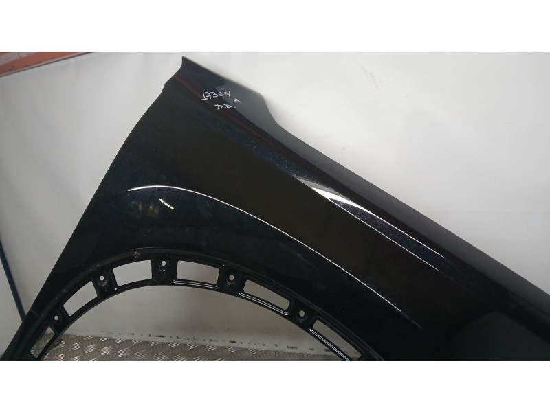 Recambio de aleta delantera derecha para jaecoo 7 phev 1.5 tgdi 255kw referencia OEM IAM  SIN REFERENCIA 