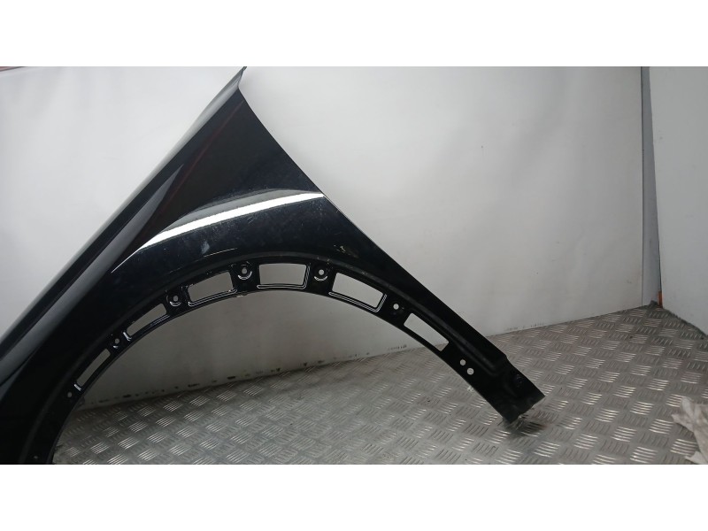 Recambio de aleta delantera izquierda para jaecoo 7 phev 1.5 tgdi 255kw referencia OEM IAM  SIN REFERENCIA 