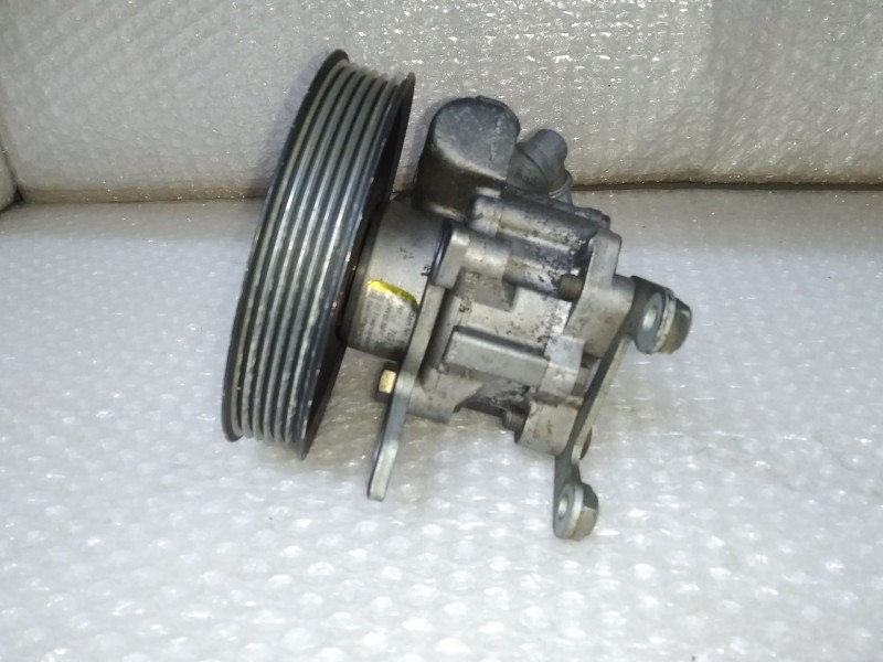 Recambio de bomba direccion para bmw serie 3 berlina (e46) 318i referencia OEM IAM 1094964 7691974517 ZF