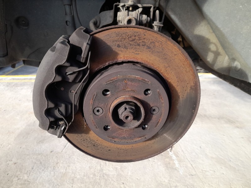 Recambio de mangueta delantera izquierda para dacia dokker furgoneta/monovolumen 1.5 dci (feaj) referencia OEM IAM   