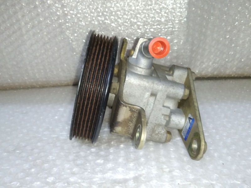 Recambio de bomba direccion para nissan x-trail (t30) edition elegance referencia OEM IAM 6X134153 8H305 UNISIA JECS