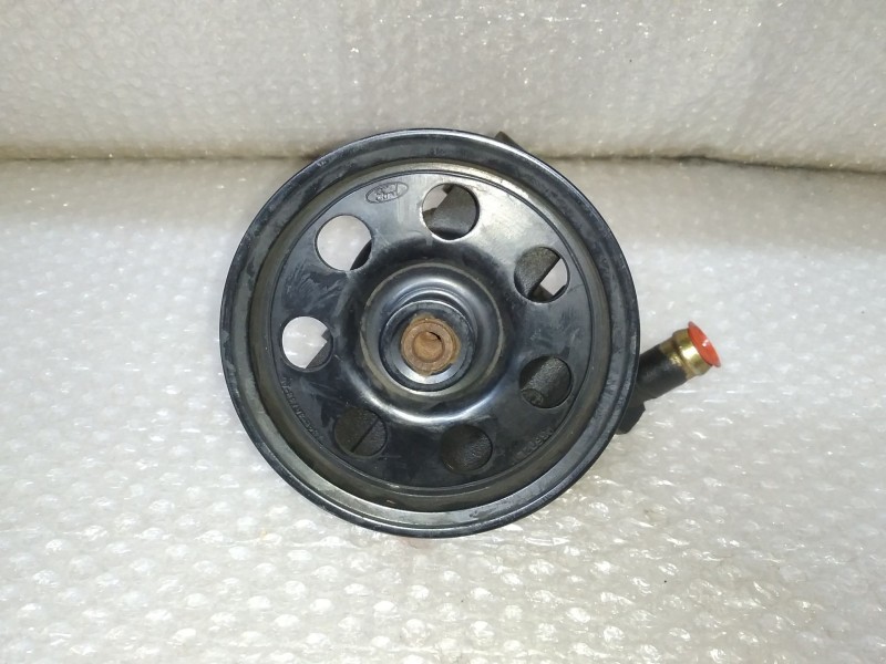 Recambio de bomba direccion para ford focus berlina (cak) ghia referencia OEM IAM HBDFX 0BB2912 