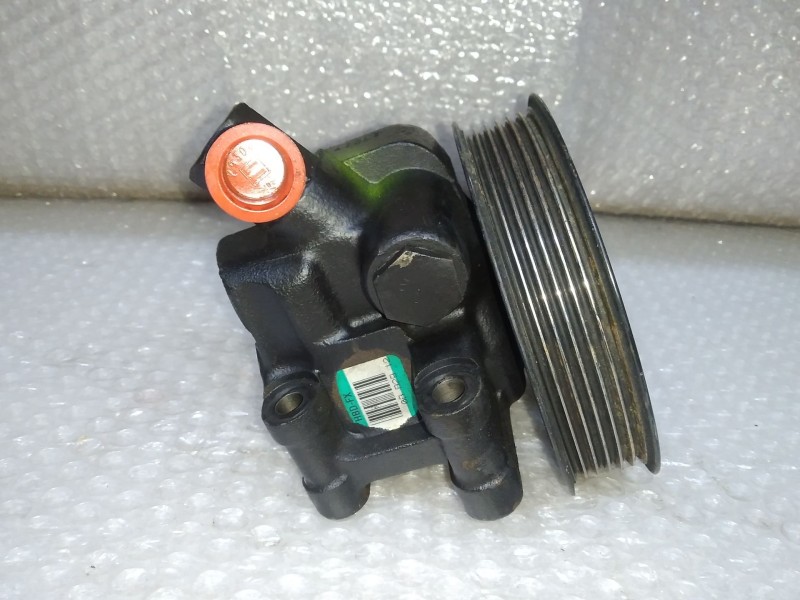 Recambio de bomba direccion para ford focus berlina (cak) ghia referencia OEM IAM HBDFX 0BB2912 