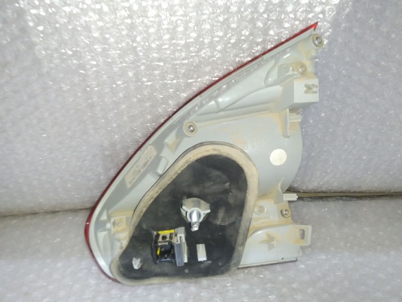 Recambio de piloto trasero izquierdo para peugeot 2008 (--.2013) active referencia OEM IAM 9678074480  INTERIOR