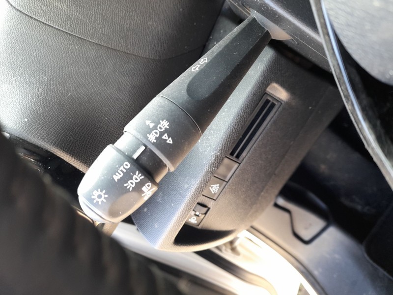 Recambio de mando luces y limpia para citroën c4 iii (ba_, bb_, bc_) 1.5 bluehdi 130 (bbyhzb) referencia OEM IAM   