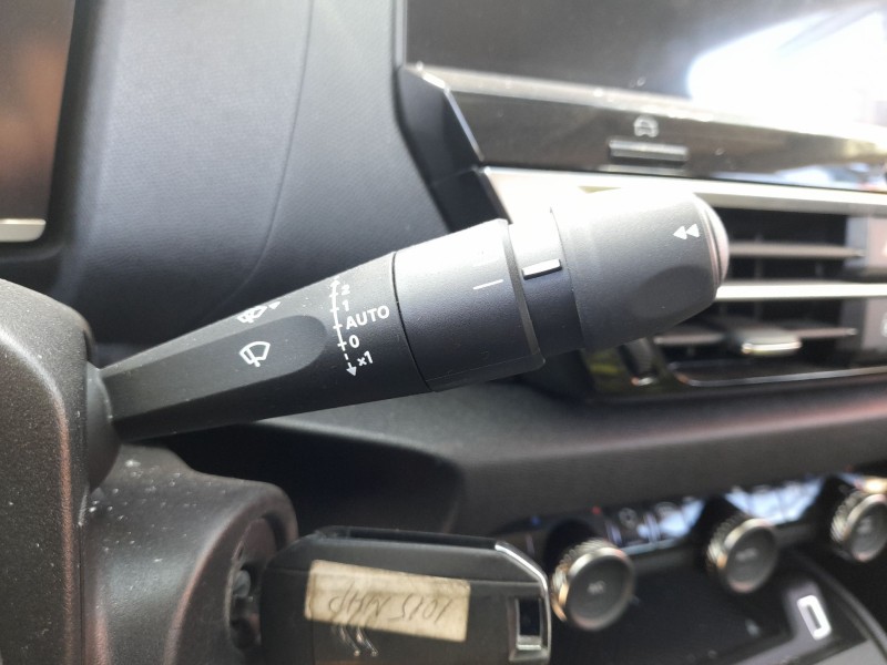 Recambio de mando luces y limpia para citroën c4 iii (ba_, bb_, bc_) 1.5 bluehdi 130 (bbyhzb) referencia OEM IAM   