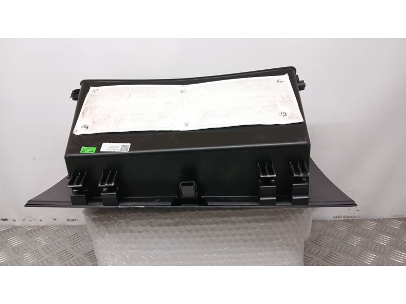 Recambio de guantera para jaecoo 7 phev 1.5 tgdi 255kw referencia OEM IAM 401002975AAABK  202412070636