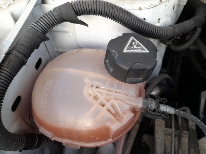 Recambio de deposito expansion para citroën c4 iii (ba_, bb_, bc_) 1.5 bluehdi 130 (bbyhzb) referencia OEM IAM   