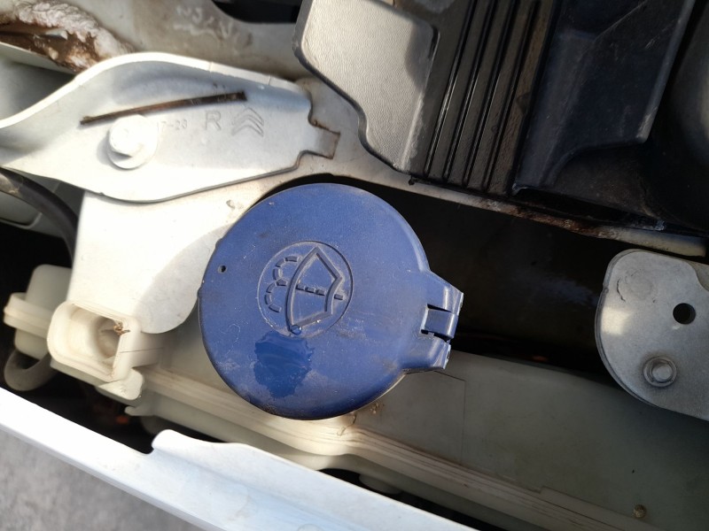 Recambio de deposito limpia para citroën c4 iii (ba_, bb_, bc_) 1.5 bluehdi 130 (bbyhzb) referencia OEM IAM   