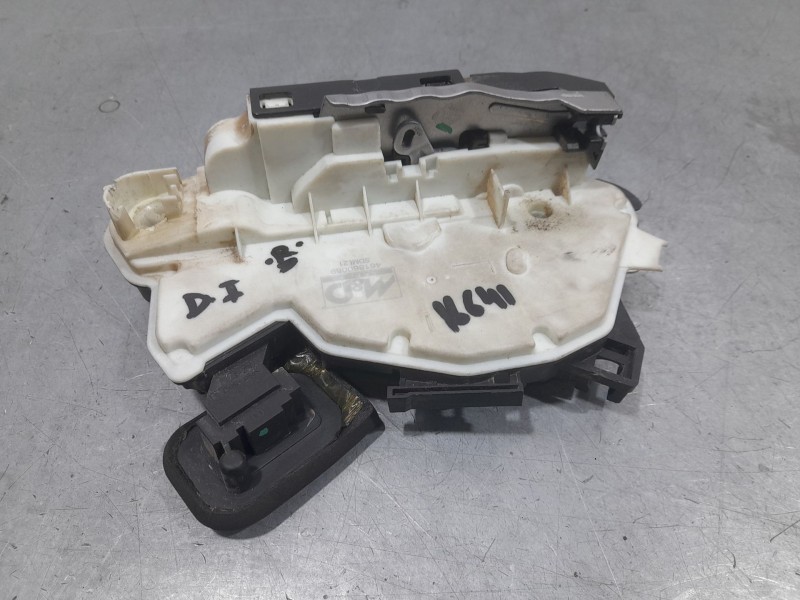 Recambio de cerradura puerta delantera izquierda para seat leon (5f1) 1.6 tdi referencia OEM IAM 461860089 MONTADO EN PUERTA 
