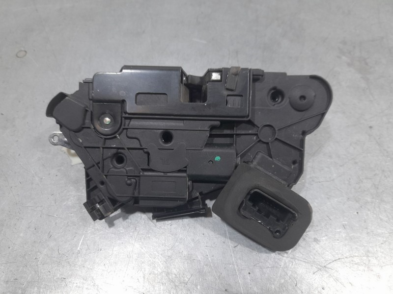 Recambio de cerradura puerta delantera izquierda para seat leon (5f1) 1.6 tdi referencia OEM IAM 461860089 MONTADO EN PUERTA 