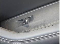 MANDO ELEVALUNAS DELANTERO DERECHO 98220313ZD 