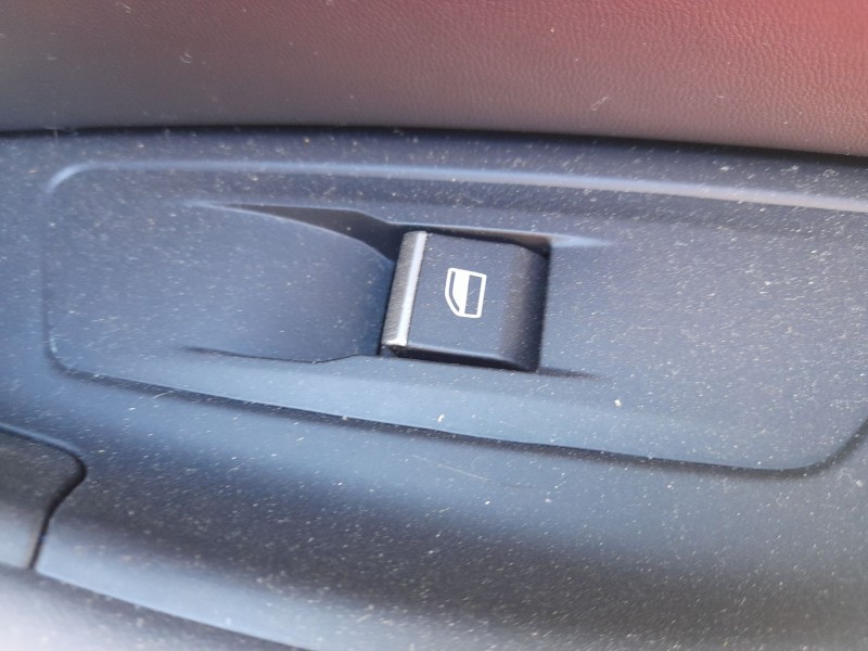 Recambio de mando elevalunas trasero derecho para peugeot 508 ii (fb_, fh_, f3_) 2.0 bluehdi 160 (fhehyr) referencia OEM IAM   