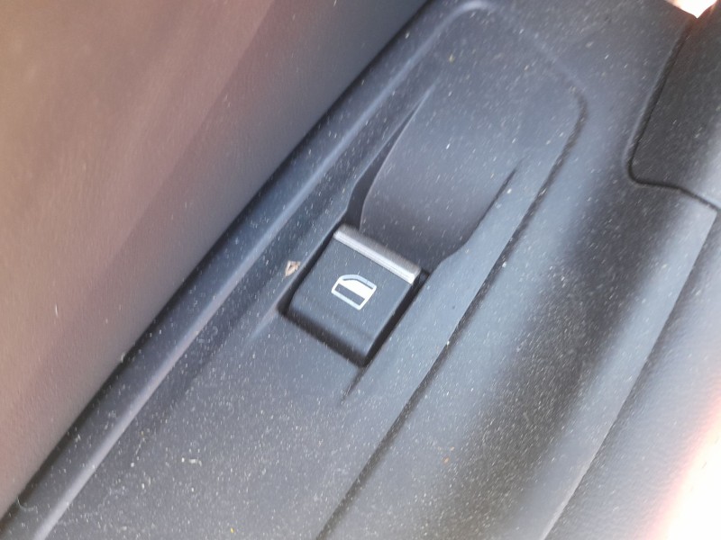 Recambio de mando elevalunas trasero izquierdo para peugeot 508 ii (fb_, fh_, f3_) 2.0 bluehdi 160 (fhehyr) referencia OEM IAM  