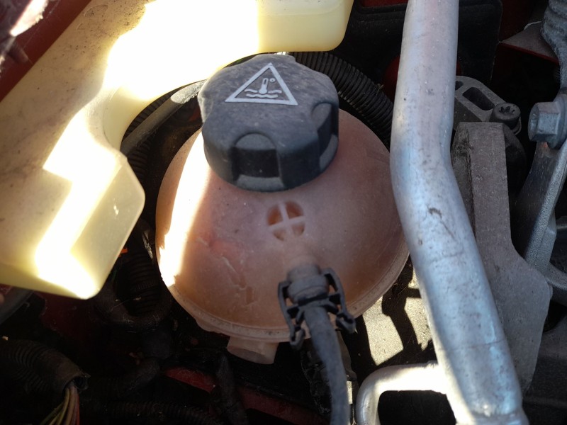 Recambio de deposito expansion para peugeot 508 ii (fb_, fh_, f3_) 2.0 bluehdi 160 (fhehyr) referencia OEM IAM   