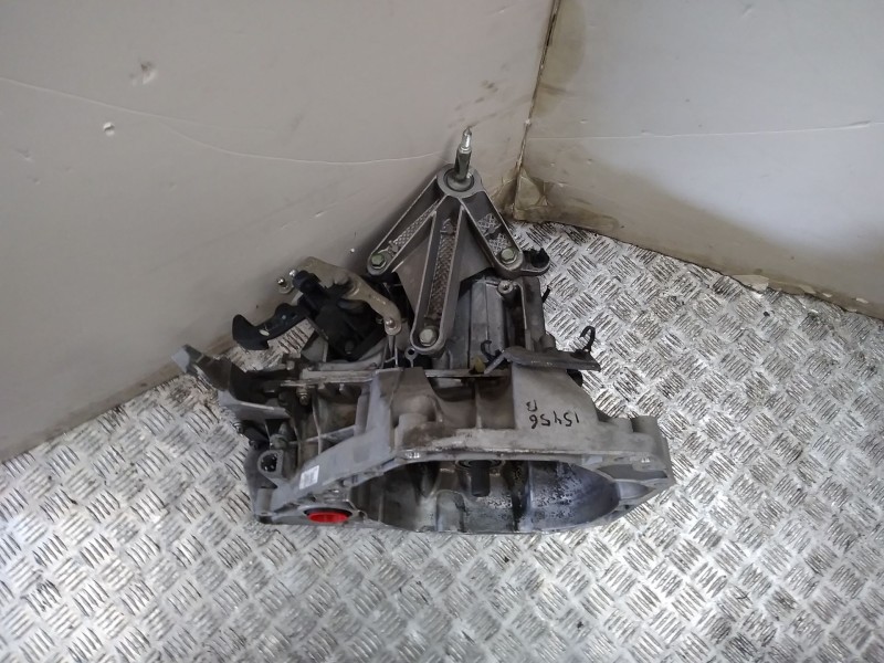 Recambio de caja cambios para nissan juke (f15) acenta referencia OEM IAM JR5195 5VELOCIDADES jrqs2g