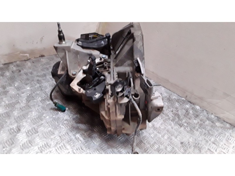 Recambio de caja cambios para nissan micra v (k14) acenta referencia OEM IAM JR5055  