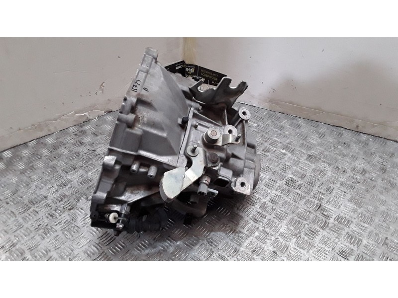 Recambio de caja cambios para mazda 2 lim. () origin referencia OEM IAM F69103000  5 VELOCIDADES