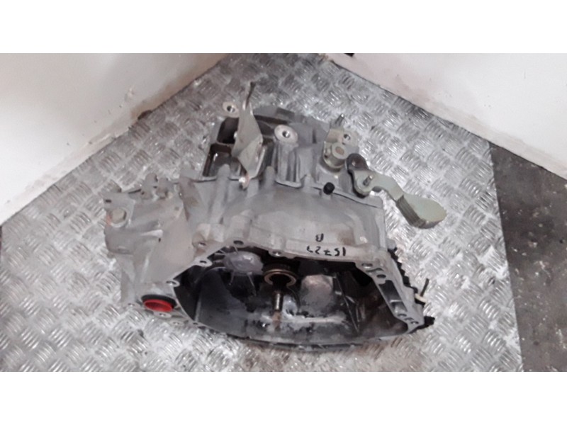 Recambio de caja cambios para mazda 2 lim. () origin referencia OEM IAM F69103000  5 VELOCIDADES