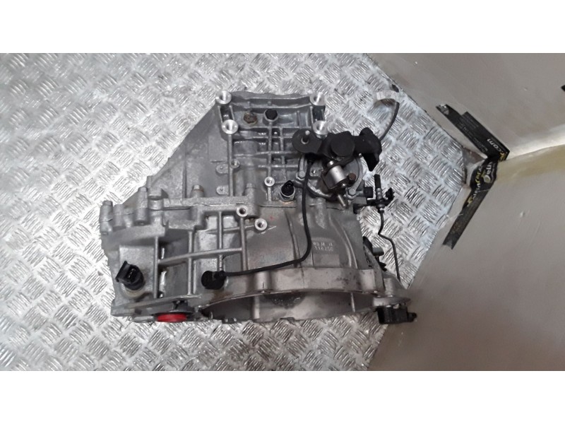 Recambio de caja cambios para hyundai i30 (fd) 1.6 crdi referencia OEM IAM 4300032360 6 VELOCIDADES 