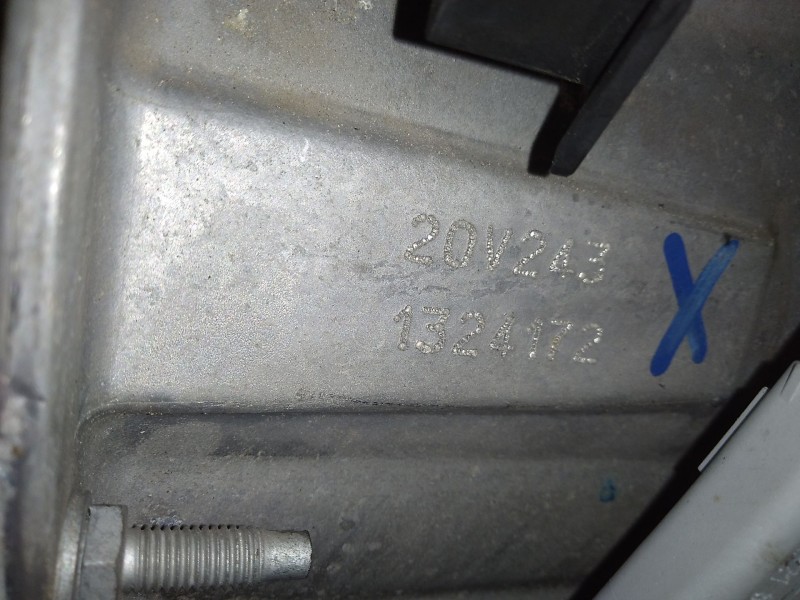 Recambio de caja cambios para citroën c3 iii (sx) 1.5 bluehdi 100 (sxyhyp, sxyhtu) referencia OEM IAM 20V243 6VELOCIDADES 132417