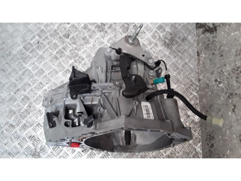 Recambio de caja cambios para renault express furgoneta/monovolumen 1.5 blue dci 95 (f6ab) referencia OEM IAM TL4382 5VELOCIDADE