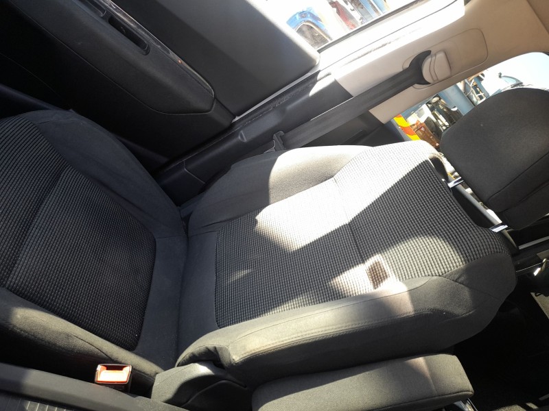 Recambio de asiento delantero izquierdo para peugeot 5008 (0u_, 0e_) 1.6 bluehdi 120 referencia OEM IAM   