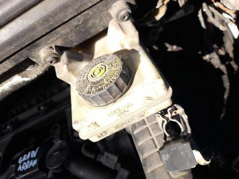 Recambio de bomba freno para peugeot 5008 (0u_, 0e_) 1.6 bluehdi 120 referencia OEM IAM   