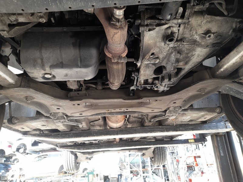 Recambio de puente delantero para peugeot 5008 (0u_, 0e_) 1.6 bluehdi 120 referencia OEM IAM   