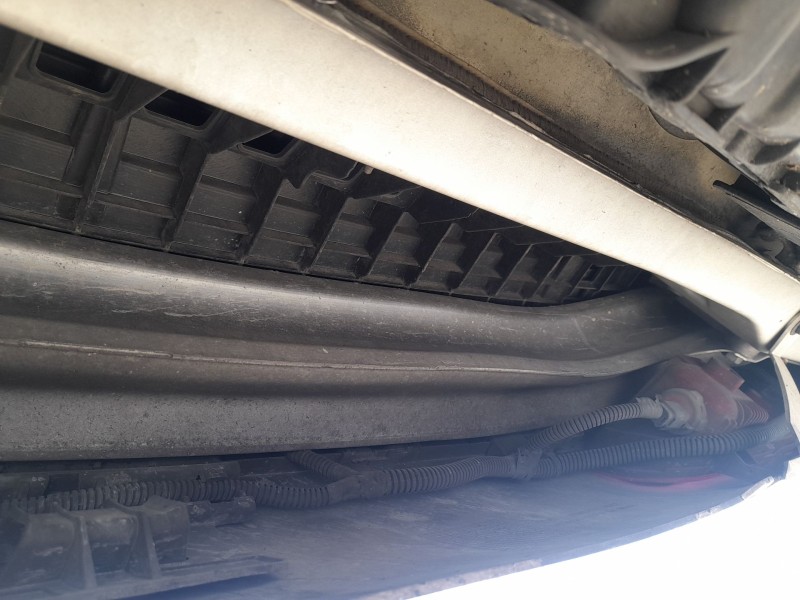 Recambio de refuerzo paragolpes trasero para peugeot 5008 (0u_, 0e_) 1.6 bluehdi 120 referencia OEM IAM   