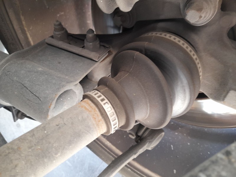 Recambio de transmision delantera izquierda para peugeot 5008 (0u_, 0e_) 1.6 bluehdi 120 referencia OEM IAM   