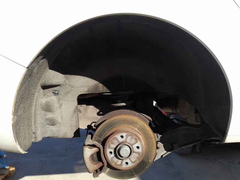 Recambio de plastico pase rueda tras. dch. para peugeot 5008 (0u_, 0e_) 1.6 bluehdi 120 referencia OEM IAM   