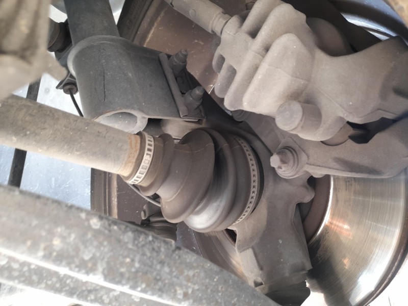 Recambio de mangueta delantera izquierda para peugeot 5008 (0u_, 0e_) 1.6 bluehdi 120 referencia OEM IAM   