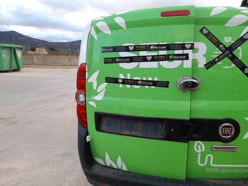 Recambio de puerta trasera izquierda carga para fiat doblo cargo (263_) 1.4 natural power referencia OEM IAM   