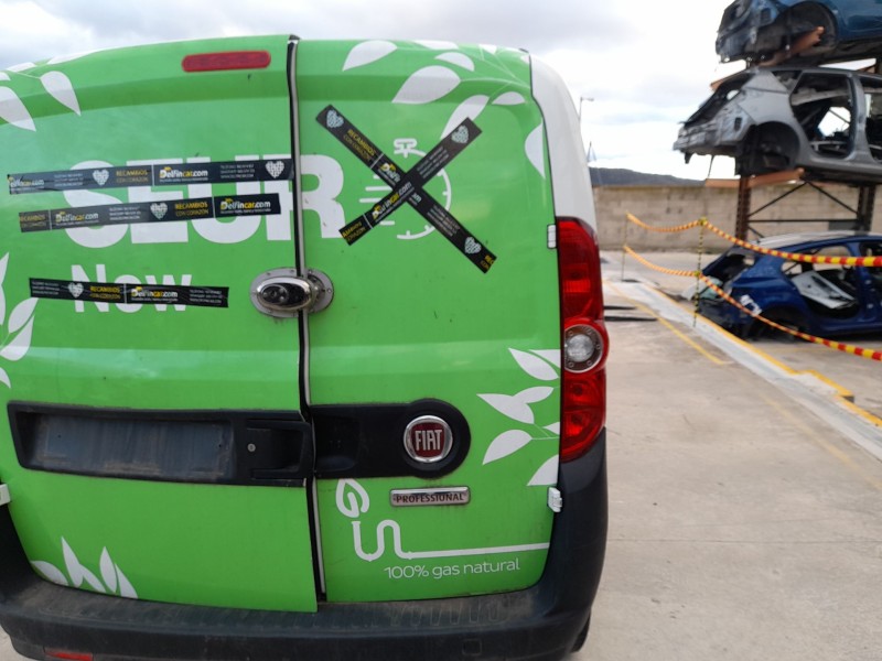 Recambio de puerta trasera derecha carga para fiat doblo cargo (263_) 1.4 natural power referencia OEM IAM   
