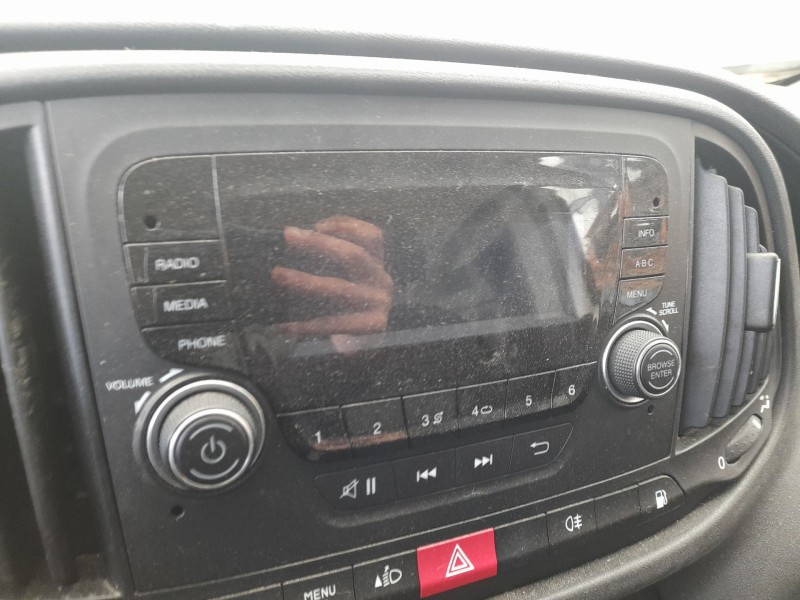 Recambio de sistema audio / radio para fiat doblo cargo (263_) 1.4 natural power referencia OEM IAM   