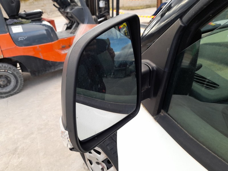 Recambio de retrovisor izquierdo para fiat doblo cargo (263_) 1.4 natural power referencia OEM IAM  C/MANDO 
