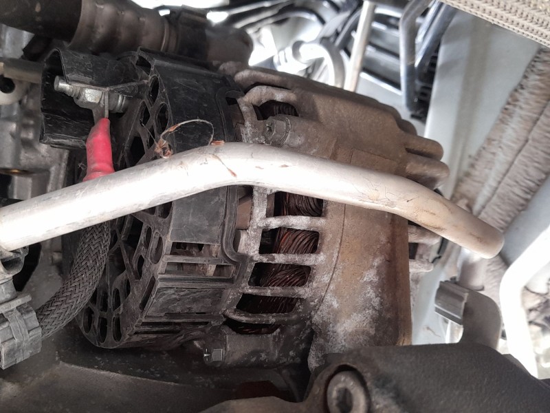 Recambio de alternador para fiat doblo cargo (263_) 1.4 natural power referencia OEM IAM   