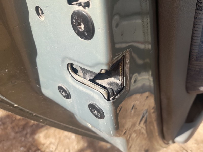 Recambio de cerradura puerta trasera izquierda para renault scénic i monospace (ja0/1_, fa0_) 1.9 dci rx4 referencia OEM IAM 770