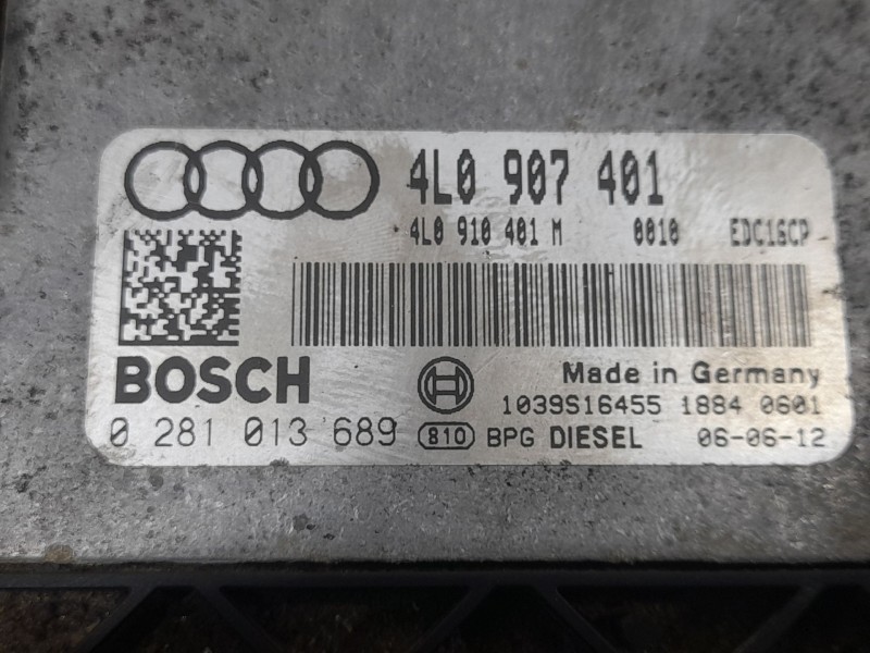 Recambio de centralita motor uce para audi q7 (4l) 3.0 tdi quattro referencia OEM IAM 4L0907401 0281013689 BOSCH