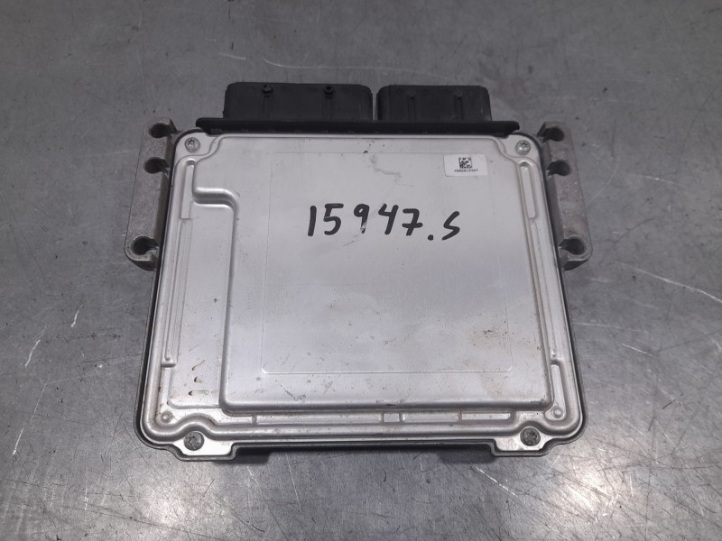 Recambio de centralita motor uce para opel corsa f gs referencia OEM IAM 9851331280 0261S105H6 BOSCH