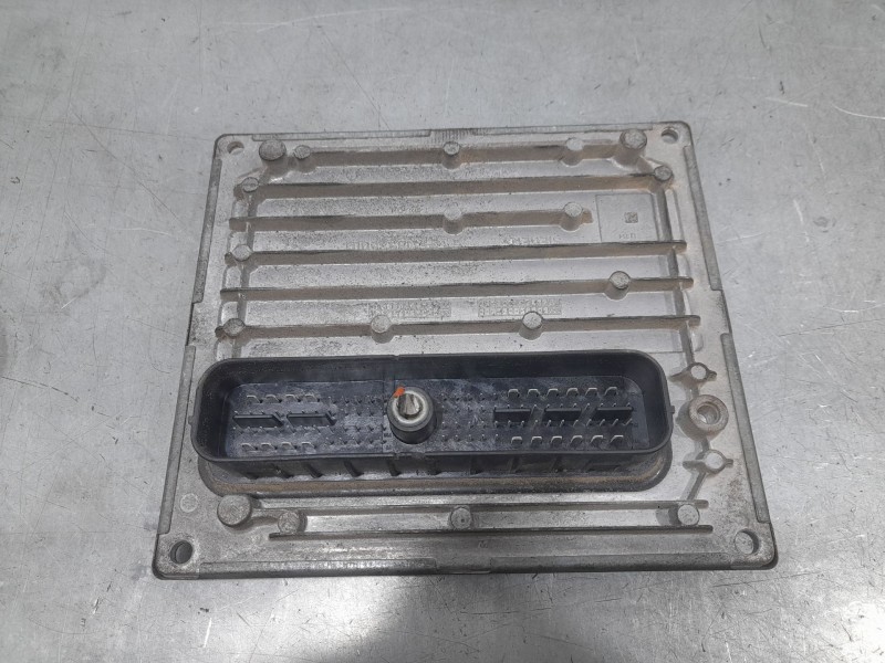 Recambio de centralita motor uce para ford focus c-max (cap) ambiente (d) referencia OEM IAM S118934101  