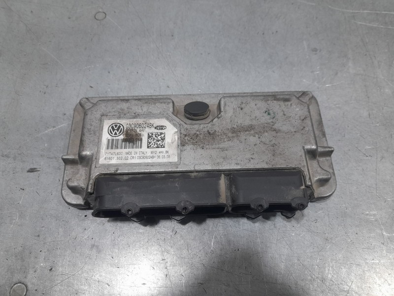 Recambio de centralita motor uce para seat ibiza iv (6j5, 6p1) 1.4 referencia OEM IAM 03C906024BK  