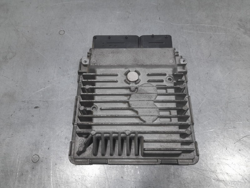 Recambio de centralita motor uce para seat ibiza iv (6j5, 6p1) 1.6 tdi referencia OEM IAM 03L906023T 5WP42876AA CONTINENTAL