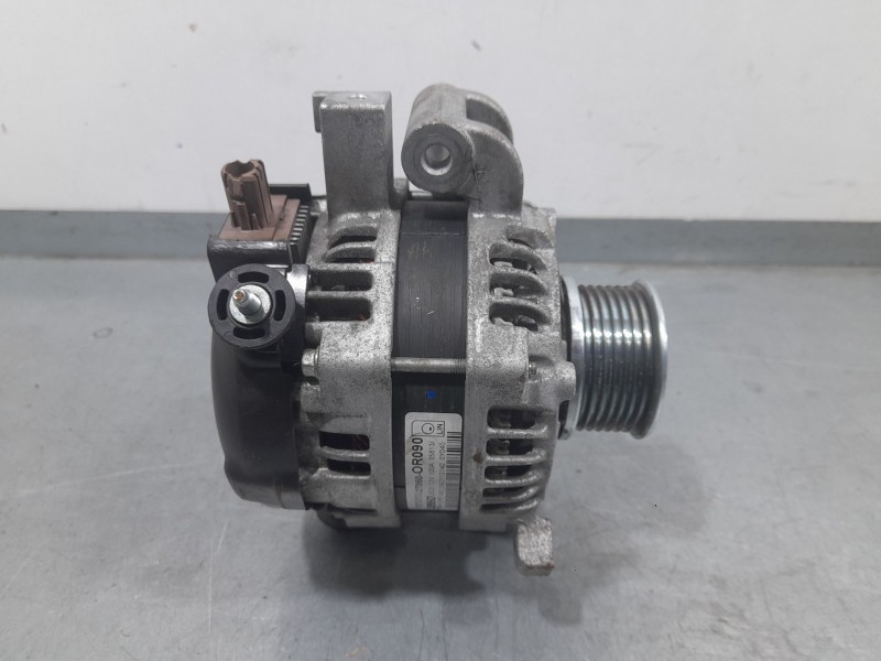 Recambio de alternador para toyota auris active referencia OEM IAM 270600R090 MS1042113140 DENSO