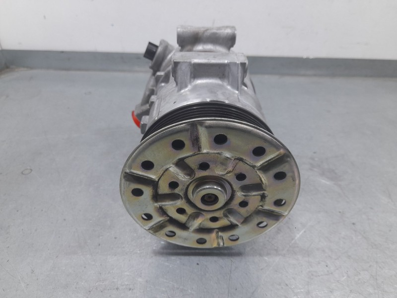 Recambio de compresor aire acondicionado para toyota auris active referencia OEM IAM GE4472806610 5SE12C DENSO