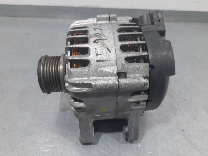 Recambio de alternador para citroën c3 feel referencia OEM IAM 9835689480 2740473F VALEO